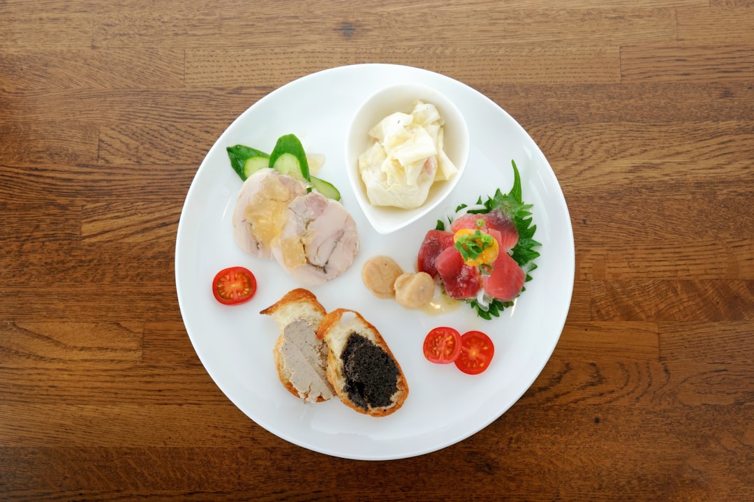 How Many Calories Should a Woman Eat to Lose Weight UK?